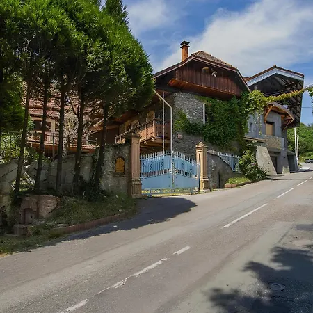 Duplex 54 M2, 2 Chambres, 3 Lits, Climatisation, Parking Prive 500 M Du Centre - La Tarine - Label De France Albertville